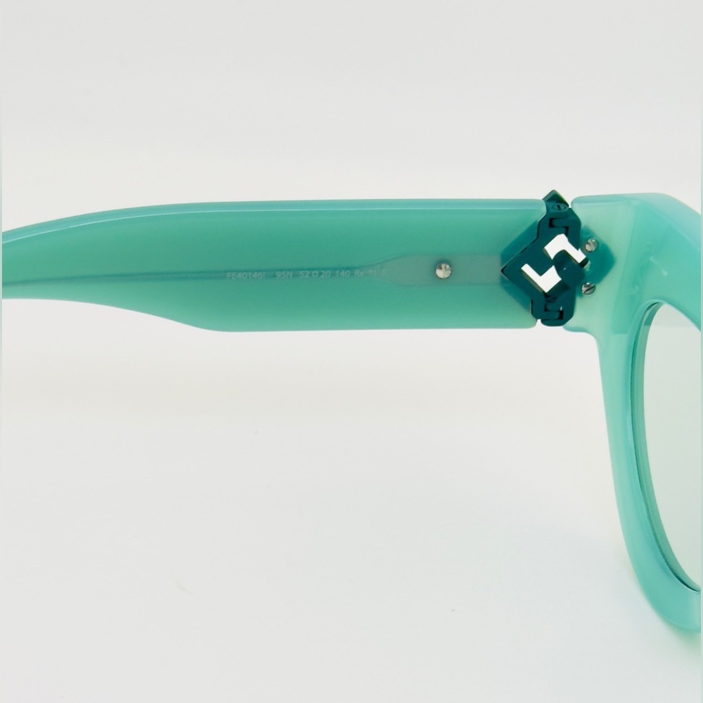 FENDI FF Diamonds Cat-eye women’s sunglasses FE401461 Light Green Frame - Picture 14 of 16